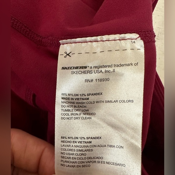 Skechers Women's Burgundy Leggings ♥️♥️ - Picture 2 of 6